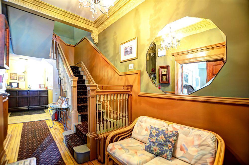 Manoir Vieux-quebec 4*